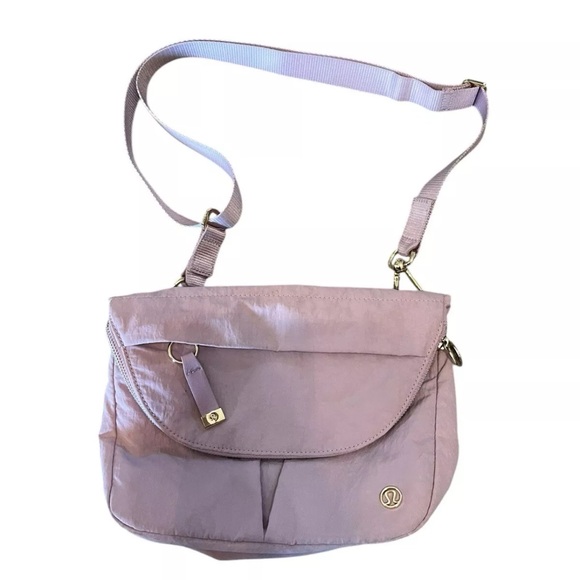 lululemon athletica Handbags - Lululemon Lilac Nylon All Night Festival Crossbody Bag Adjustable Strap